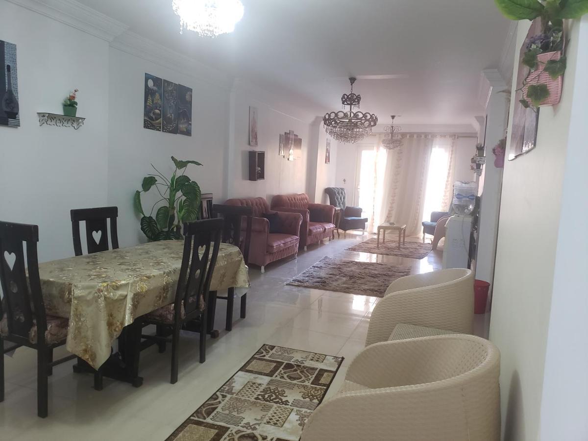 Apartment Partial Seaview *